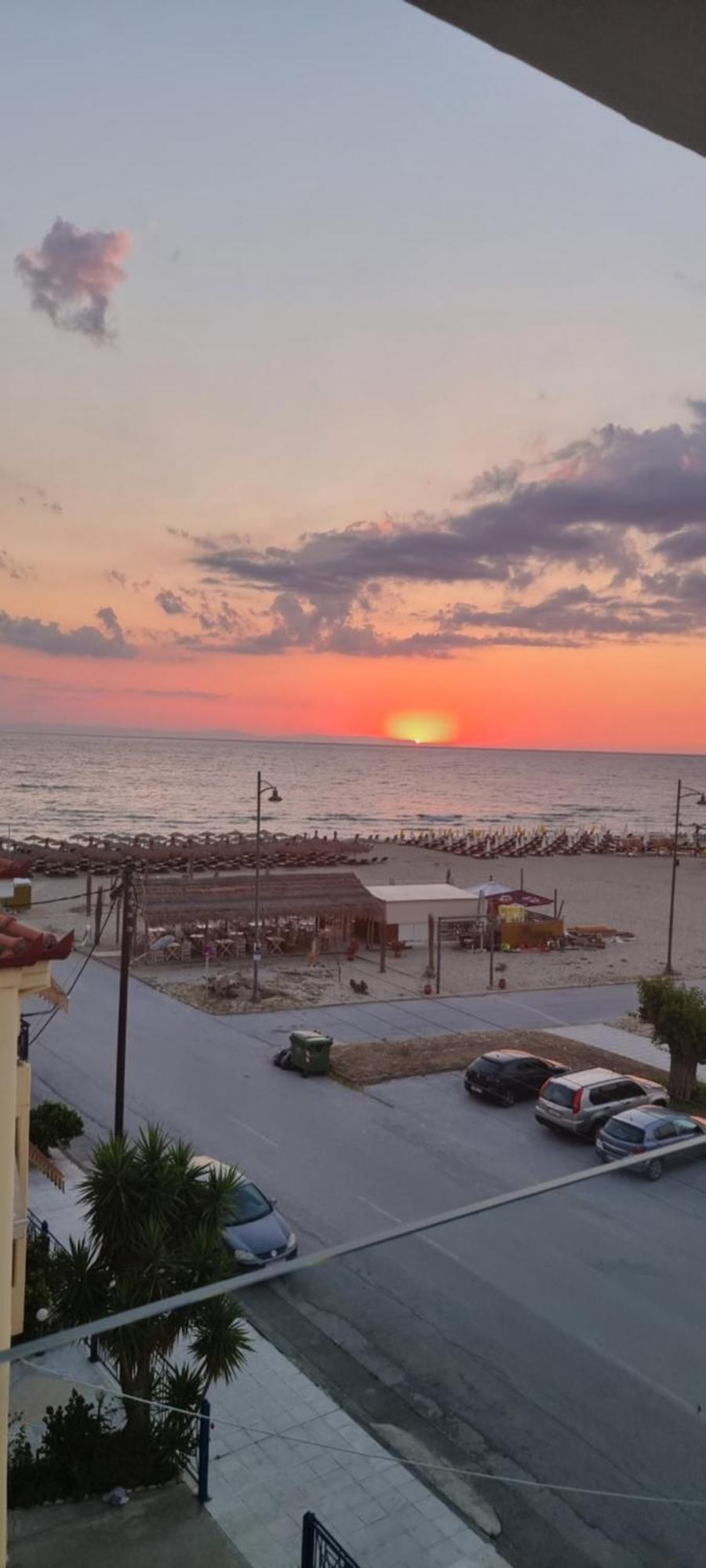Pantheon Sea View Aparthotel Néoi Póroi Kamer foto
