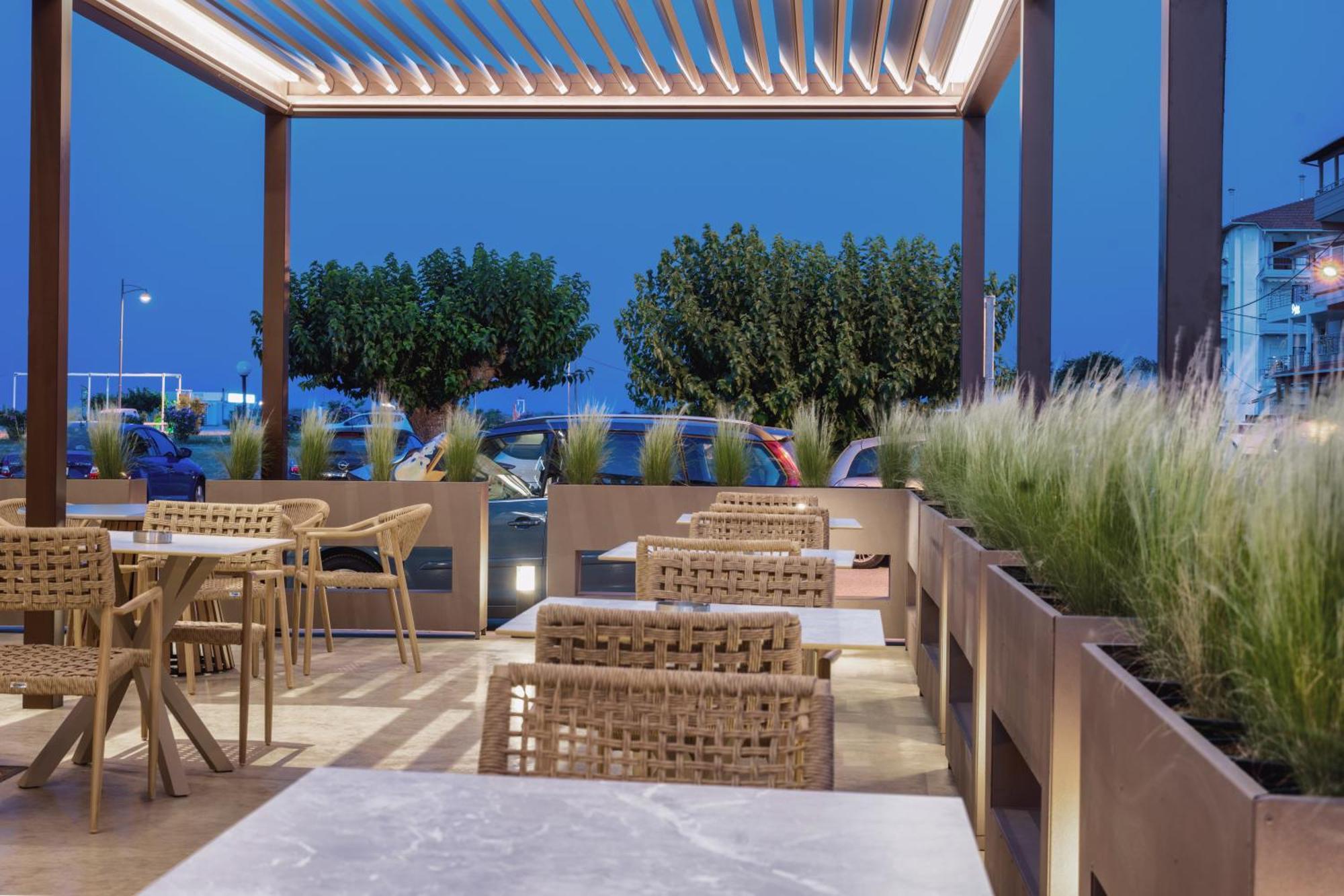 Pantheon Sea View Aparthotel Néoi Póroi Buitenkant foto